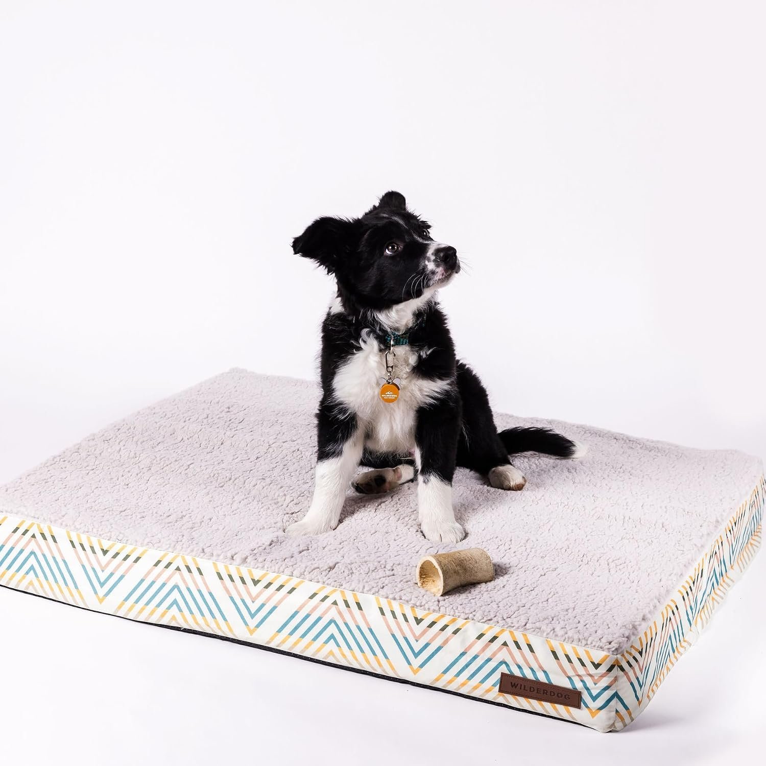 Wilderdog Orthopedic Memory Foam Dog Bed for Weightless, Full-Body Relaxation Featuring 2-Layer Premium Foam Core with Washable Sherpa Fleece Cover and Waterproof Liner and Textured Non-Slip Bottom